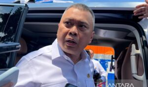 Menteri Perhubungan (Menhub) Dudy Purwagandhi. Sumber foto: Antara Menteri Perhubungan (Menhub) Dudy Purwagandhi. Sumber foto: Antara