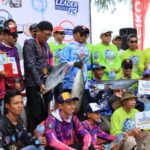 Para peserta Tuna Game Fishing Competition berfoto bersama usai berpartsipasi dalam kompetisi memancing sebagai bagian dari sport tourism di Kawasan Ekonomi Khusus Tanjung Lesung. Sumber foto: Antara