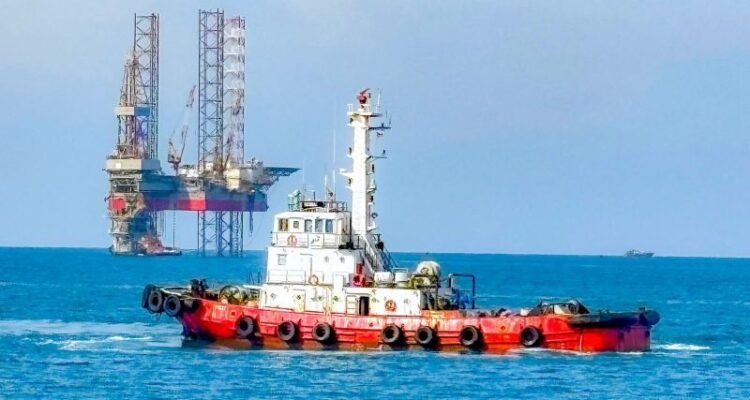 Kapal Transko Dara 3218 milik PT Pertamina Trans Kontinental (PTK). Sumber foto: Antara