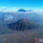An aerial photo of the Bromo Tengger Semeru National Park (TNBTS) from Pasuruan District, East Java, Thursday (August 13, 2026). Photo source: Antara News Agency