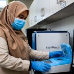 Inisiasi penerapan teknologi environmental DNA (eDNA) dan metabarcoding guna membaca jejak genetik di medium air untuk memonitor jenis perikanan invasif. Sumber foto: Antara