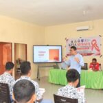 Pelatihan Pendidik Sebaya dalam upaya pencegahan HIV pada tingkat remaja di SMA Mafakati Pulau Hiri, Ternate, Kamis (6/08/2026). Sumber foto: Antara