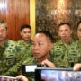 Panglima TNI Jenderal TNI Agus Subiyanto didampingi para Kepala Staf Angkatan saat menjawab pertanyaan wartawan, usai menghadiri Rapat Kerja (Raker) dengan Wakil Ketua DPR RI Sufmi Dasco yang berlangsung secara tertutup di Gedung Nusantara III, Kompleks Parlemen, Senayan, Jakarta, Senin (10/8/2026). Sumber foto: Indomaritim.com/As
