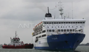 Kapal Pelni, KM Tidar. Sumber foto: Antara