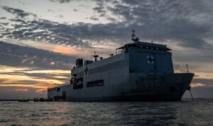 Hospital ship KRI Dr. Soeharso-990. Photo Source: Antara News Agency