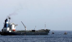 Ilustrasi kapal tanker minyak. Sumber foto: Antara Ilustrasi kapal tanker minyak. Sumber foto: Antara