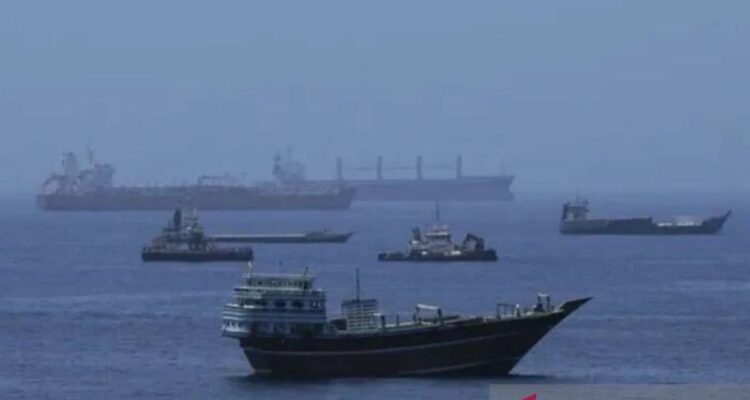 Ilustrasi suasana Selat Hormuz. Sumber foto: Antara