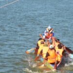 Festival Dayung Tejoasri IV di Bendungan Bengawan Mati, Desa Tejoasri, Kecamatan Laren, Lamongan. Sumber foto: Antara
