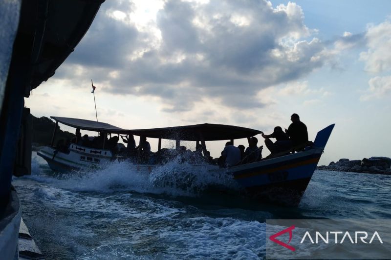 KSOP Pangkalbalam mengimbau nelayan mewaspadai cuaca buruk untuk mengantisipasi kecelakaan kapal. Sumber foto: Antara