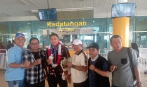 Penyambutan atlet Jambi yang berhasil meraih medali perak Asian Games di Jepang tiba di Jambi. Sumber foto: Antara