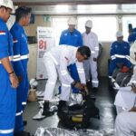 Safety meeting dan latihan keadaan darurat di KMP Portlink II yang diselenggarakan PT ASDP di Cabang Lembar, Lombok Barat, Nusa Tenggara Barat. Sumber foto: Antara