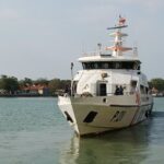 Kapal Negara Patroli KN Grantin P. 211 diberangkatkan untuk memperkuat operasi SAR pencarian korban KMP Virgo Transport 8 di Perairan Laut Jawa. Sumber foto: Antara