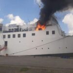 Ilustrasi - Insiden kebakaran KM Prince Soya di Pelabuhan Samarinda. Sumber foto: Antara