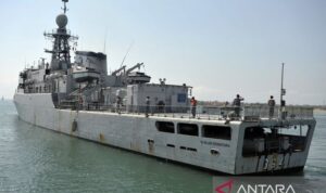 Eks KRI Ki Hajar Dewantara-364. Sumber foto: Antara Eks KRI Ki Hajar Dewantara-364. Sumber foto: Antara