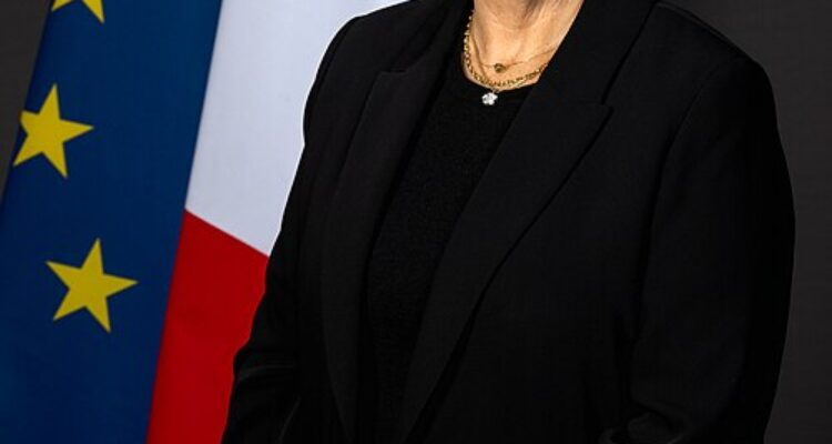 Menteri Angkatan Bersenjata dan Veteran, Catherine Vautrin. Sumber foto: indomaritim.com/wikipedia.