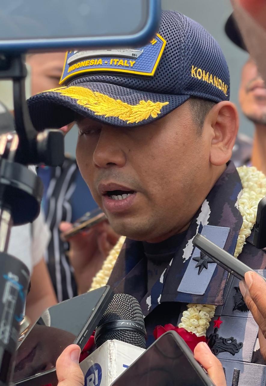 Kolonel Laut (Pelaut) Fuad Hasan, calon komandan kapal induk pertama TNI AL, KRI Sriwijaya-100. Sumber Foto: Indomaritim.com/RR Kolonel Laut (Pelaut) Fuad Hasan, calon komandan kapal induk pertama TNI AL, KRI Sriwijaya-100. Sumber Foto: Indomaritim.com/RR
