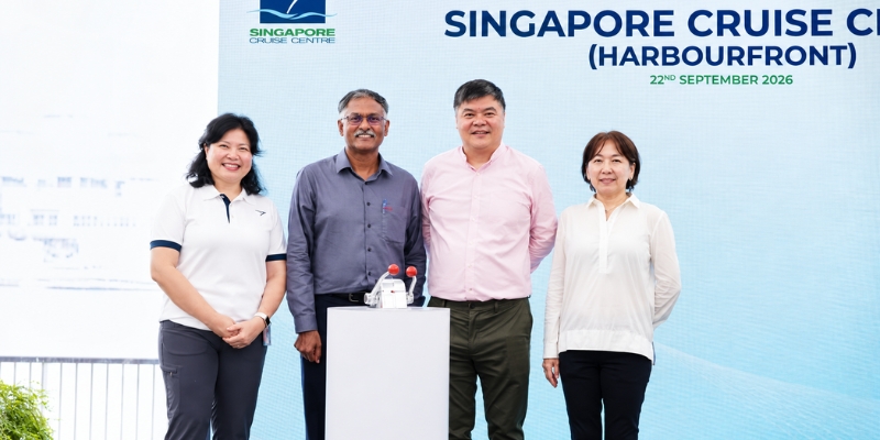 Pengelola Pelabuhan Singapore Cruise Centre Pte Ltd (SCC): Jacqueline Tan (Executive Officer SCC) bersama Murali Pillai (Senior Minister of State, Ministry of Transport Singapore), Loh Lik Peng (Chairman SCC), dan Amy NG (Board of Member SCC). Sumber foto: Sqiva
