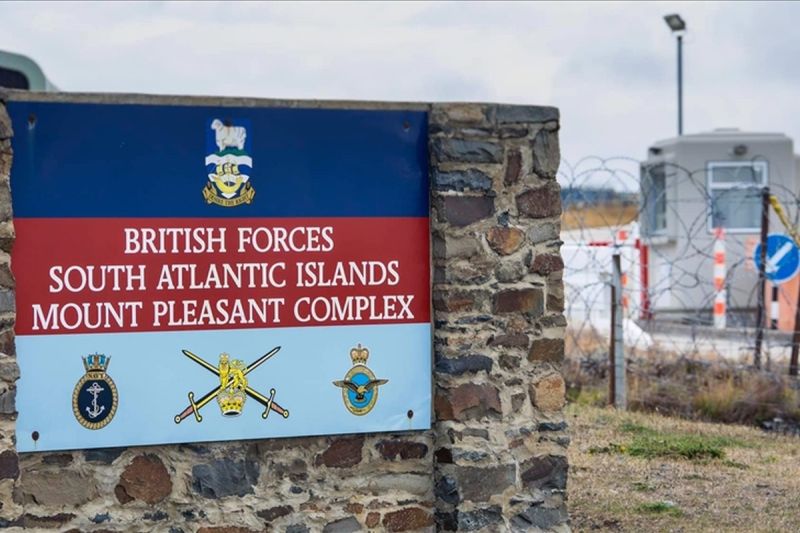 Arsip - Salah satu lokasi militer Inggris di Kepulauan Falkland. Sumber foto: Antara Arsip - Salah satu lokasi militer Inggris di Kepulauan Falkland. Sumber foto: Antara