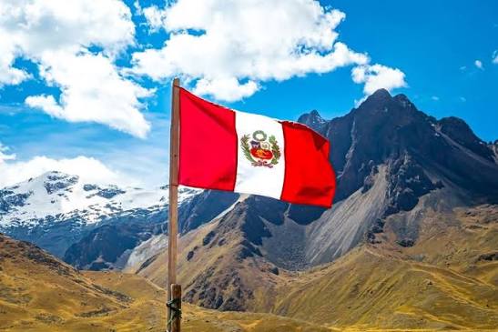 Bendera Peru. Sumber foto: indomaritim.com/Ist Bendera Peru. Sumber foto: indomaritim.com/Ist
