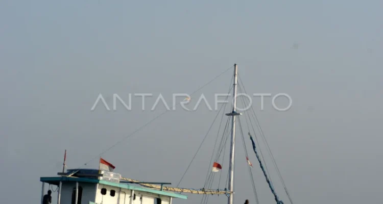 Ilustrasi kapal layar motor. Sumber foto: Antara