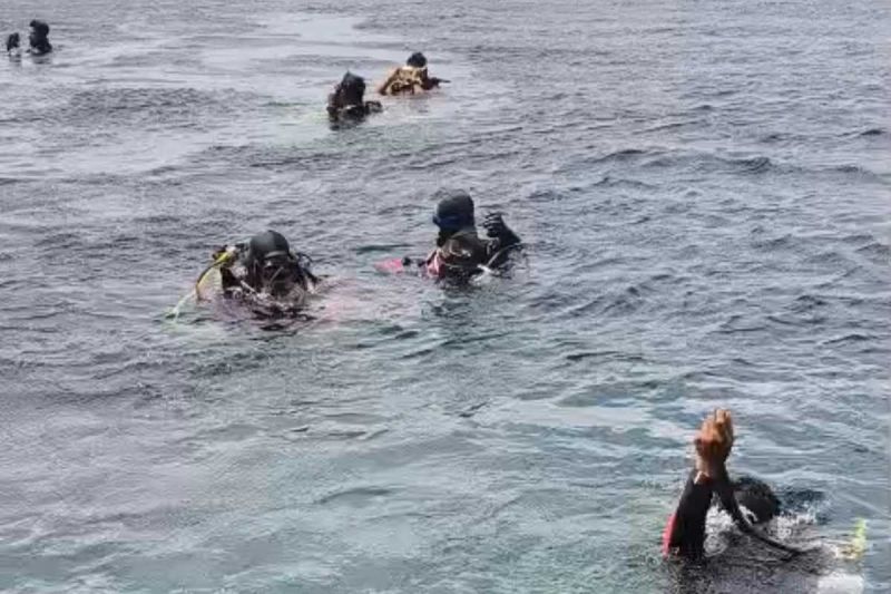 Arsip foto - Tim SAR mencari wisatawan Malaysia yang dilaporkan hilang saat menyelam di perairan Pulau Weh, Sabang, Aceh, Kamis (17/9/2026). Sumber foto: Antara Arsip foto - Tim SAR mencari wisatawan Malaysia yang dilaporkan hilang saat menyelam di perairan Pulau Weh, Sabang, Aceh, Kamis (17/9/2026). Sumber foto: Antara