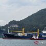 Salah satu kapal barang saat berlabu di Pelabuhan Jayapura, Kota Jayapura, Papua pada beberapa waktu lalu. Sumber foto: Antara
