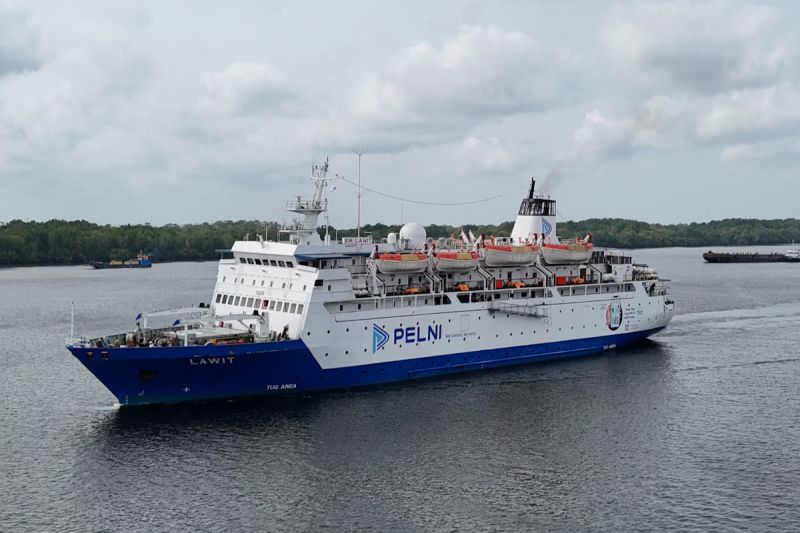 Salah satu armada kapal milik PT Pelayaran Nasional Indonesia (Pelni). Sumber foto: Antara Salah satu armada kapal milik PT Pelayaran Nasional Indonesia (Pelni). Sumber foto: Antara