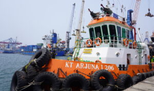 KT Arjuna 1 206 di Pelabuhan Tanjung Priok Jakarta. Foto: Haresti/indomaritim.com.