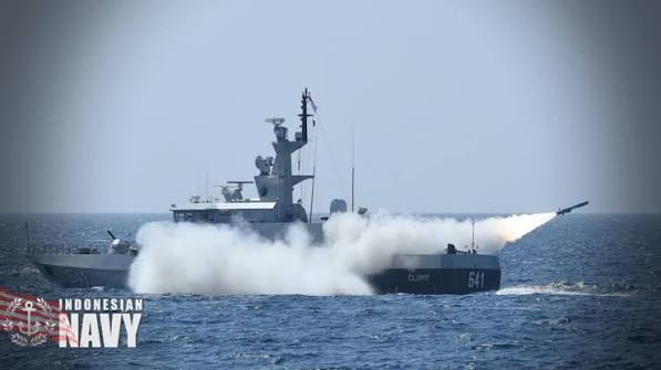 KRI Kujang-627. Sumber foto: Dispenal KRI Kujang-627. Sumber foto: Dispenal