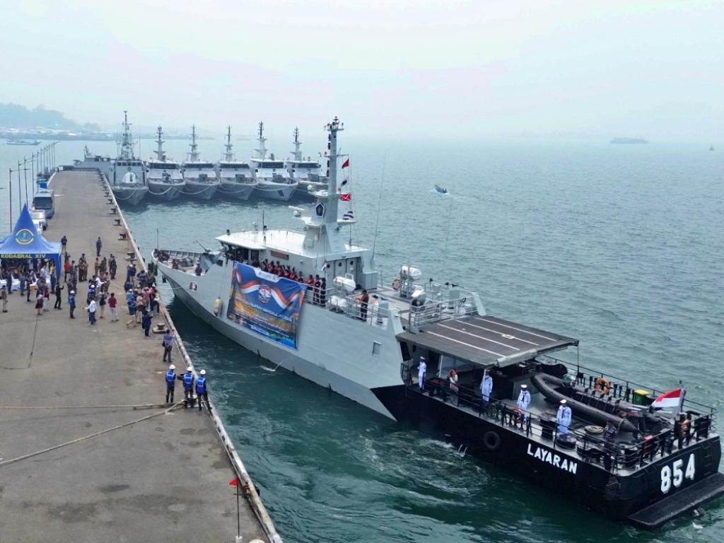 KRI Layaran-854 siap berlayar. Sumber foto: Dispenal KRI Layaran-854 siap berlayar. Sumber foto: Dispenal