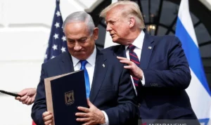 Perdana Menteri Israel, Netanyahu bersama Presiden AS, Donald Trump. Sumber foto: Antara