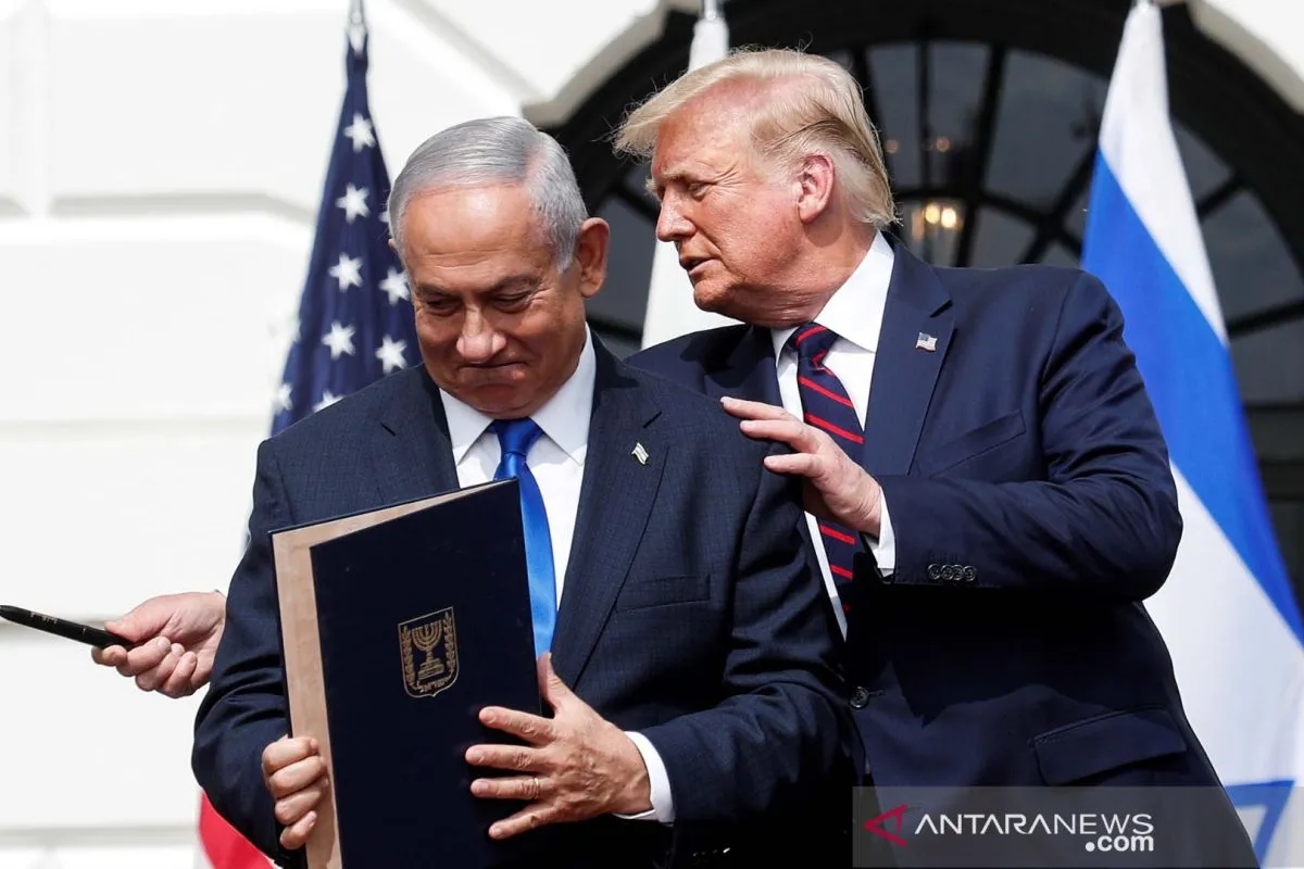 Perdana Menteri Israel, Netanyahu bersama Presiden AS, Donald Trump. Sumber foto: Antara Perdana Menteri Israel, Netanyahu bersama Presiden AS, Donald Trump. Sumber foto: Antara