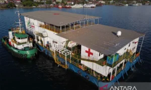 Kapal rumah sakit apung, Nusa Waluya II. Sumber foto: Antara