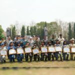 Siswa SMA Negeri Taruna Jawa Timur melaksanakan pembaretan dipimpin oleh Gubernur Jatim Khofifah Indar Parawansa di Pusdik Brimob, Watukosek, Kabupaten Pasuruan. Kamis (8/10/2026). Sumber foto: Kodaeral V