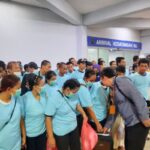 Ilustrasi - Sebanyak 52 PMI deportasi asal Malaysia tiba di Pelabuhan International Ferry Batam Centre, Kota Batam, Kepulauan Riau, Kamis (10/4/2025). Sumber foto: Antara