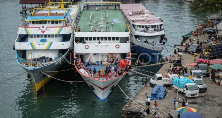 Pelabuhan Manado. Sumber foto: Antara